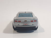 2010 Hot Wheels '10 Camaro SS Silver Die Cast Toy Car Vehicle