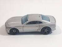 2010 Hot Wheels '10 Camaro SS Silver Die Cast Toy Car Vehicle