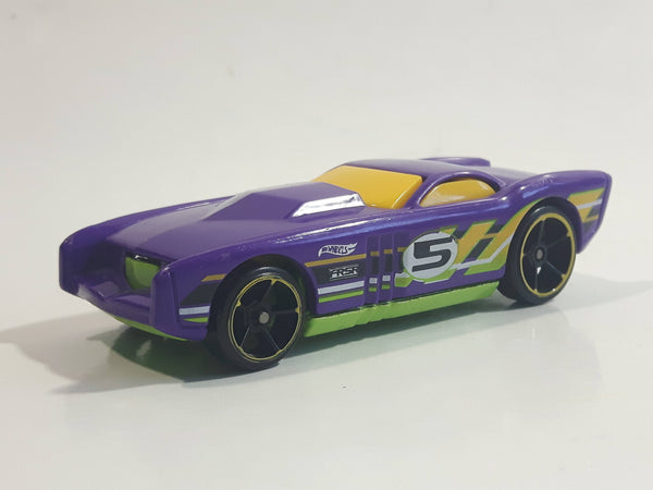 2014 Hot Wheels Super Loop Chase Race The Gov'ner #5 Purple Die Cast Toy Car Vehicle