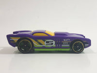 2014 Hot Wheels Super Loop Chase Race The Gov'ner #5 Purple Die Cast Toy Car Vehicle