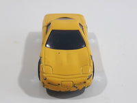 2000 Hot Wheels Corvette Yellow Die Cast Toy Car Vehicle McDonald's Happy Meal