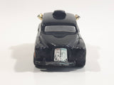 2009 Hot Wheels HW City Works Cockney Cab II Taxi Black Die Cast Toy Car Vehicle