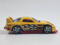 2013 Hot Wheels Police Pursuit 24 / Seven Yellow Die Cast Toy Car Vehicle