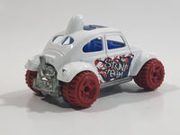 2015 Hot Wheels Stunt Devil Baja Bug Stunt Team White Die Cast Toy Car Vehicle