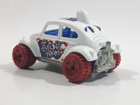 2015 Hot Wheels Stunt Devil Baja Bug Stunt Team White Die Cast Toy Car Vehicle