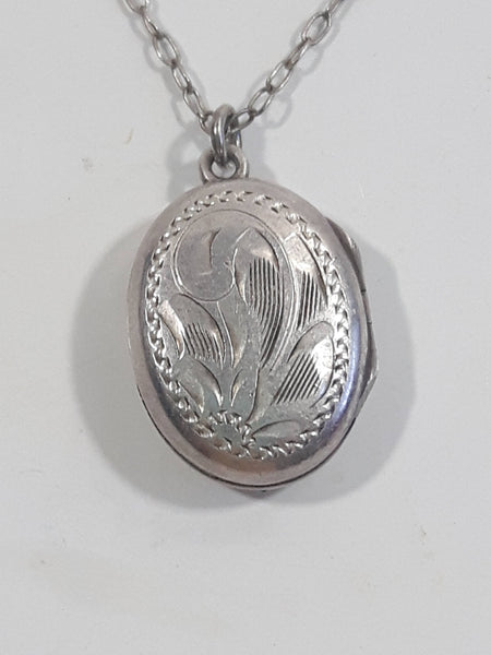 Vintage Burkhardt Jewelers Victorian Style Floral Engraved Sterling Silver Opening Photo Locket Necklace