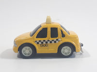 Unknown Brand Stubby Taxi Cab Pullback Motorized Friction Die Cast Toy Car Vehicle Key Chain