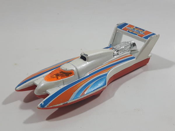 2005 Hot Wheels Final Run Hydroplane White Die Cast Toy Speed Boat Vehicle