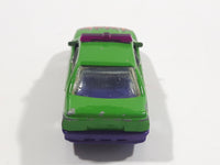 1997 Hot Wheels Heat Fleet Police Cruiser Green Die Cast Toy Emergency Response Cop Vehicle