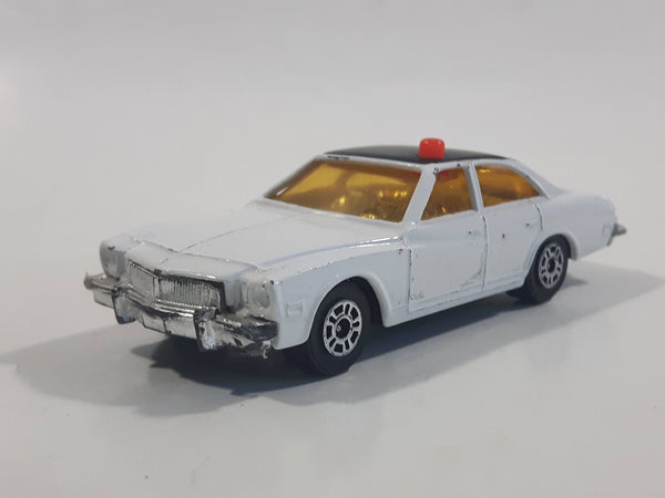 Vintage 1970s Corgi Juniors Buick Regal Police Cops White with Black Roof Die Cast Toy Car Vehicle Made in Gt. Britain