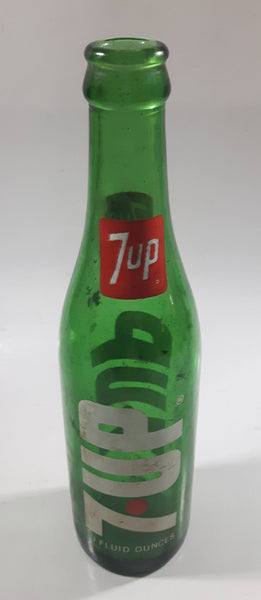 Vintage 1970s 7-UP Soda Beverage 10 Fluid Ounces Green Glass Bottle