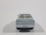 Delta Airlines #17 White Die Cast Toy Car Vehicle