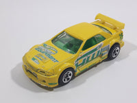 2004 Hot Wheels Truckin' Transporters Nissan Skyline Yellow Die Cast Toy Car Vehicle