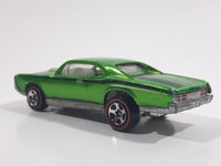 2006 Hot Wheels Classics 2 '67 Pontiac GTO Spectraflame Green Die Cast Toy Muscle Car Vehicle Red Line Wheels