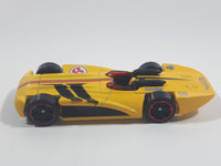 2013 Hot Wheels HW Racing Track Aces GM Chevroletor Yellow Die Cast Toy Car Vehicle