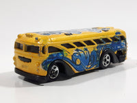 2004 Hot Wheels Tag Rides Surf Surfin' School Bus Yellow Die Cast Toy Car Vehicle