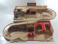 Vintage 1979 Hot Wheels Service Center Foldaway Garage Set in Box