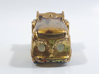 2015 Hot Wheels Star Wars Character Cars C-3PO Pearl Gold Chrome Die Cast Toy Car Vehicle