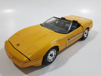 Majorette 1987 Corvette Official Pace Car 70th Indianapolis 500 1:24 Scale Yellow Die Cast Toy Car Vehicle with Opening Doors and Hood