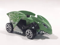 2014 Hot Wheels Color Shifters Vampyra Green Die Cast Toy Car Vehicle