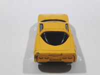 2000 Hot Wheels Corvette Yellow Die Cast Toy Car Vehicle McDonald's Happy Meal