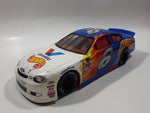 1997 Hot Wheels Pro Racing NASCAR #6 Mark Martin Valvoline Ford Taurus White and Blue 1/24 Scale Die Cast Toy Race Car Vehicle