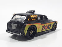 2009 Hot Wheels HW City Works Cockney Cab II Taxi Black Die Cast Toy Car Vehicle