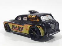 2009 Hot Wheels HW City Works Cockney Cab II Taxi Black Die Cast Toy Car Vehicle