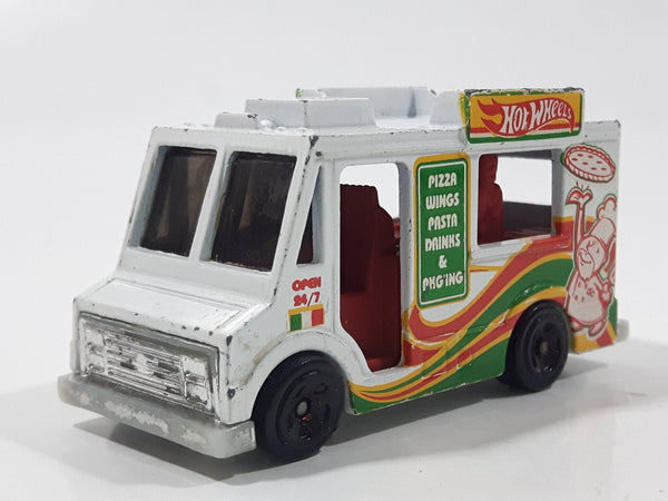 2014 Hot Wheels HW City Works Good Humor Truck Pizza White Catering Food Truck Die Cast Toy Car Vehicle