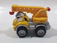 2001 Maisto Hasbro Tonka Lil Chuck & Friends Crane Truck Grey Yellow Die Cast Toy Car Vehicle