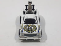 2003 Hot Wheels Work Crewsers Tow Jam White Die Cast Toy Car Vehicle