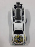 2003 Hot Wheels Work Crewsers Tow Jam White Die Cast Toy Car Vehicle