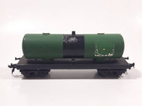 Lima Italy HO Scale BP British Petroleum Green Plastic Fuel Oil Tanker Train Car