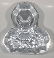 1999 Wilton Industries T-Rex tyrannosaurus Rex Megasaurus Dinosaur Cake Mold Metal Pan