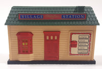 1989 New Bright Holiday Time Village Station Plastic Train Toy