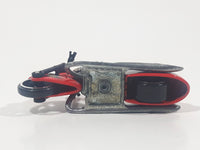 1999 Hot Wheels Scorchin' Scooter Motorcycle Duncan's Motorcycles Red Die Cast Toy Motorbike Vehicle