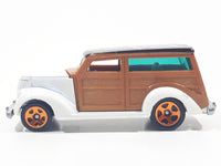 2010 Hot Wheels HW Hot Rods '37 Woody White Die Cast Toy Car Vehicle