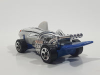 Rare 2009 Hot Wheels Color Shifters Octo Battle Sharkruiser White and Blue and Purple Die Cast Toy Car Shark Shaped Vehicle