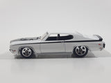 2009 Hot Wheels '70 Buick GSX White Die Cast Toy Car Vehicle