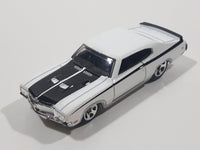 2009 Hot Wheels '70 Buick GSX White Die Cast Toy Car Vehicle