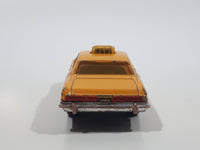 Corgi Buick Regal Taxi Cab Yellow Die Cast Toy Cop Car Vehicle Made in Gt. Britain