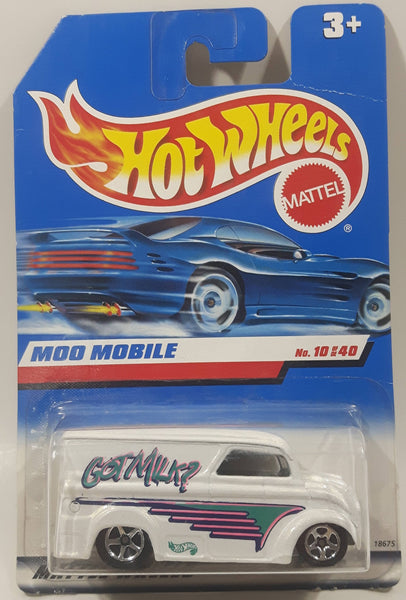 1998 Hot Wheels Moo Mobile Dairy Delivery Got Milk? White Die Cast Toy Car Vehicle New in Package