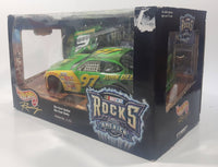 1999 Hot Wheels Racing NASCAR America Rocks #97 John Deere Green 1/24 Scale Die Cast Toy Car Vehicle with 6" Long Miniature John Deere Guitar New in Box