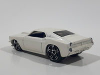 2007 Hot Wheels '69 Mustang Pearl White Die Cast Toy Muscle Car Vehicle