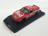 Quartzo NASCAR #25 Ken Schrader Budweiser Bud King of Beers Chevrolet Monte Carlo Red 1/43 Scale Die Cast Toy Car Vehicle