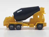 1995 Hot Wheels Oshkosh Cement Mixer Yellow & Black Die Cast Toy Truck Construction Vehicle