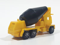 1995 Hot Wheels Oshkosh Cement Mixer Yellow & Black Die Cast Toy Truck Construction Vehicle