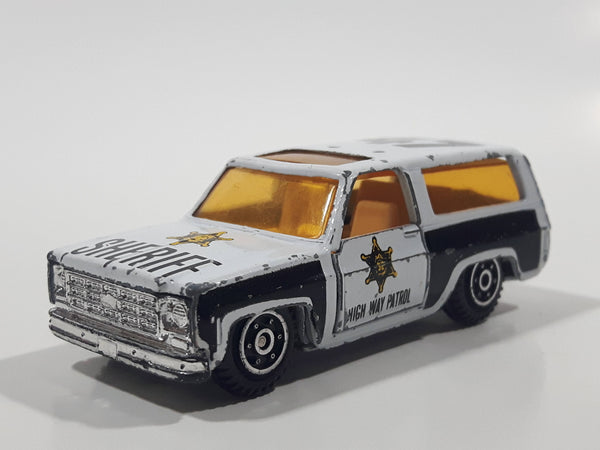 Vintage Yat Ming No. 1064 Chevy Blazer Sheriff Police #47 White Die Cast Toy Car Vehicle with Opening Doors