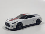 2020 Hot Wheels  HW Speed Graphics '17 Nissan GT-R (R35) White Die Cast Toy Car Vehicle