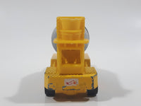 1995 Hot Wheels Oshkosh Cement Mixer Yellow & Black Die Cast Toy Truck Construction Vehicle BW